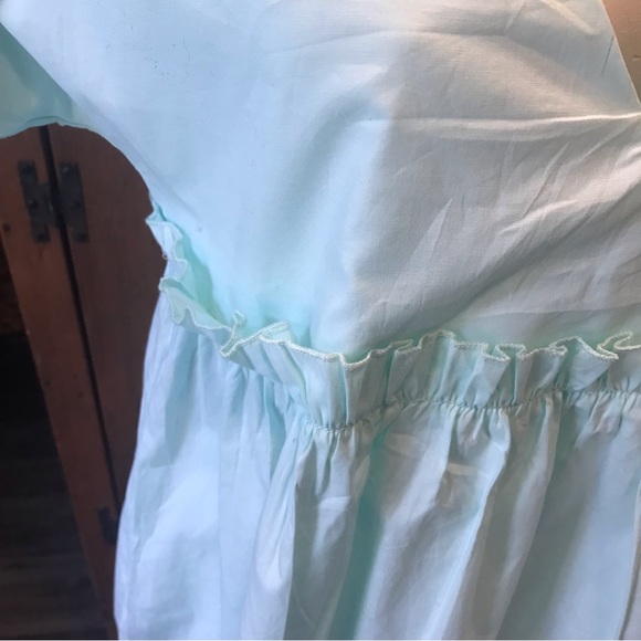 NWT - V-Neck Smock Skater Dress - Green - Size 10 - Picture 3 of 7